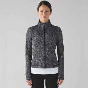 Lululemon Lightly Jacket in size 10 Heather grey